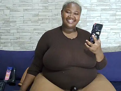 BustyBmw online show from February 2, 2026, 6:28 pm