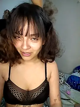 Snapshot of Melissa_giratt chatting on February 16, 2026, 1:24 am Melissa giratt online show from February 16, 2026, 1:24 am
