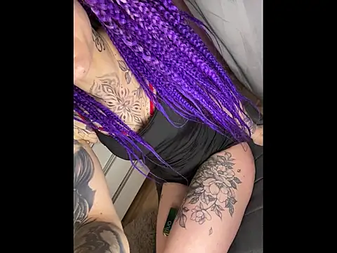 susannee online show from April 1, 2026, 10:29 pm