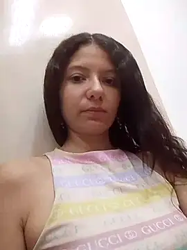 sofy bonnet online show from February 15, 2026, 3:31 pm