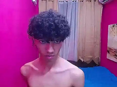 Snapshot of bigcock_twinks chatting on February 19, 2026, 4:52 am bigcock twinks online show from February 19, 2026, 4:52 am