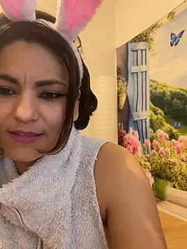 eva luz online show from April 4, 2026, 8:50 pm