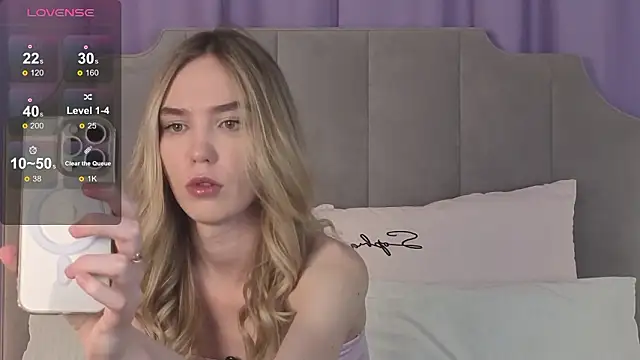 NikkiRyx online show from March 13, 2026, 3:18 pm