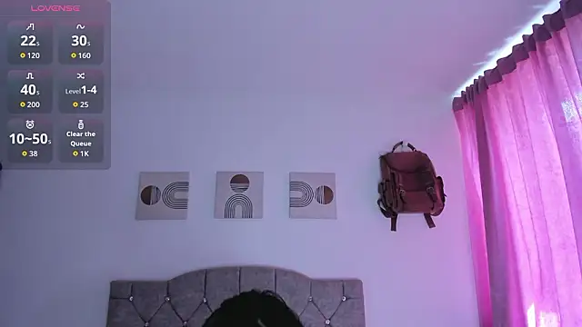 Snapshot of NoahVance chatting on February 3, 2026, 3:06 pm NoahVance online show from February 3, 2026, 3:06 pm