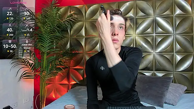 DannyParker  online show from February 6, 2026, 4:06 am