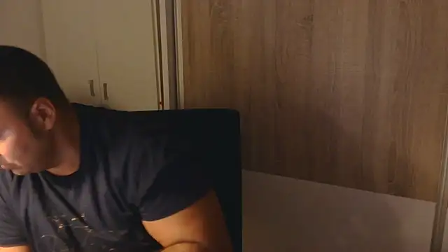 VanillaTime78-Jorge online show from July 24, 2026, 8:18 pm
