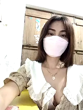 Baby-sexytits2026 online show from May 17, 2026, 11:17 am