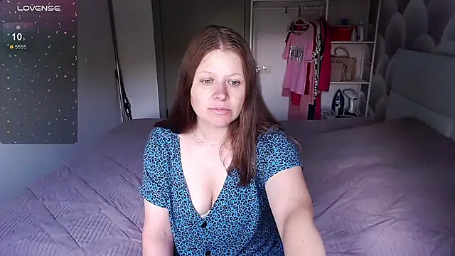 Aleksasamuii online show from July 9, 2026, 7:23 am