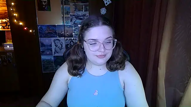 Snapshot of Teasing_Dora chatting on February 3, 2026, 1:48 am Teasing Dora online show from February 3, 2026, 1:48 am