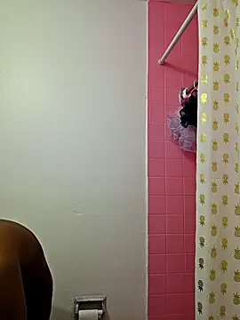 Snapshot of hormoneactivated chatting on March 28, 2026, 6:18 pm hormoneactivated online show from March 28, 2026, 6:18 pm