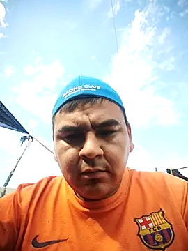 Snapshot of Sergiowooo chatting on February 16, 2026, 7:43 pm Sergiowooo online show from February 16, 2026, 7:43 pm