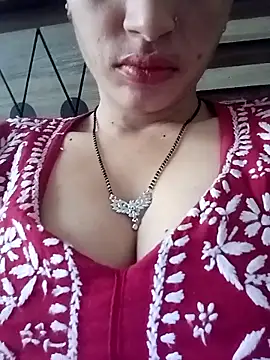 Snapshot of khushi_rawat chatting on February 25, 2026, 5:17 am khushi rawat online show from February 25, 2026, 5:17 am