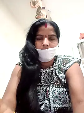 punamji sexe online show from March 25, 2026, 6:41 am