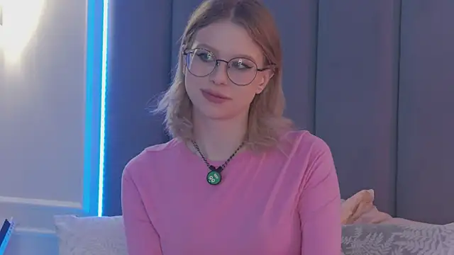 Snapshot of Ivy_Allen chatting on February 7, 2026, 4:54 pm Ivy Allen online show from February 7, 2026, 4:54 pm