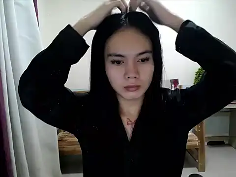 Snapshot of devine_goddess chatting on July 12, 2026, 4:14 am devine goddess online show from July 12, 2026, 4:14 am