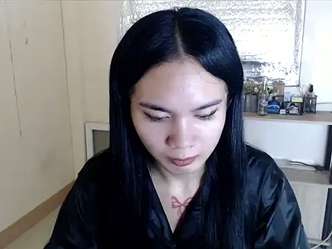 Snapshot of devine_goddess chatting on July 27, 2026, 4:47 pm devine goddess online show from July 27, 2026, 4:47 pm