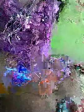 Romantic-Couple999 online show from April 9, 2026, 12:10 pm