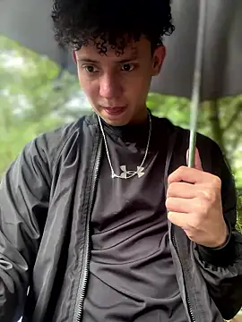 yoursexyjose online show from April 13, 2026, 7:08 pm