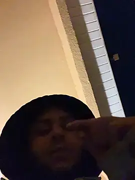 Snapshot of Tu_PaPi_Favorito chatting on February 3, 2026, 4:10 am Tu PaPi Favorito online show from February 3, 2026, 4:10 am