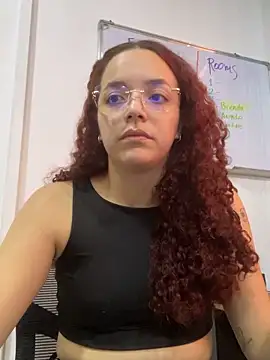 Miss Dior2 online show from February 10, 2026, 5:39 pm