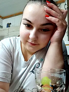 AlyaX X online show from February 22, 2026, 7:01 pm