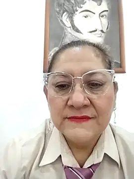 Snapshot of JULIETA_21- chatting on February 10, 2026, 2:43 pm JULIETA 21- online show from February 10, 2026, 2:43 pm