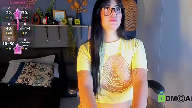 eliza pink24 online show from April 2, 2026, 5:21 pm