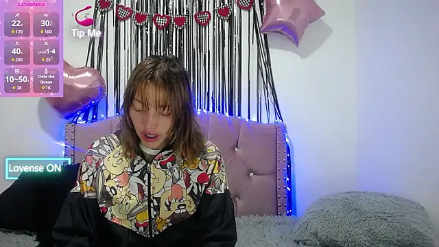 Snapshot of emily_cooper_pym chatting on February 28, 2026, 12:17 pm emily cooper pym online show from February 28, 2026, 12:17 pm