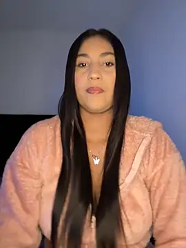 Snapshot of mari_pauli_xx chatting on February 7, 2026, 12:25 am mari pauli xx online show from February 7, 2026, 12:25 am