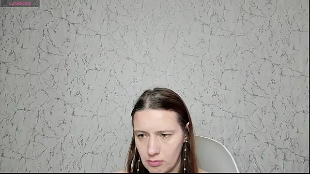 Kathrine Meyer online show from May 25, 2026, 2:28 am