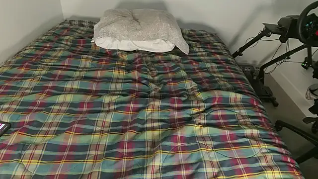 Snapshot of Begamc chatting on March 4, 2026, 6:14 pm Begamc online show from March 4, 2026, 6:14 pm