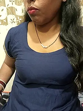 Snapshot of Parul-009 chatting on February 20, 2026, 6:26 am Parul-009 online show from February 20, 2026, 6:26 am