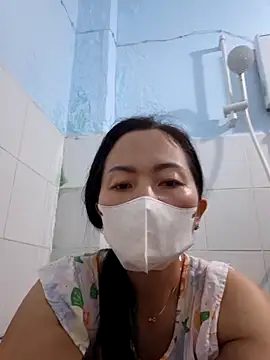 Snapshot of Baby-loveass69 chatting on February 26, 2026, 12:42 am Baby-loveass69 online show from February 26, 2026, 12:42 am