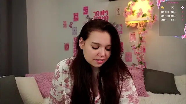 ManyMercuri online show from February 20, 2026, 2:06 pm