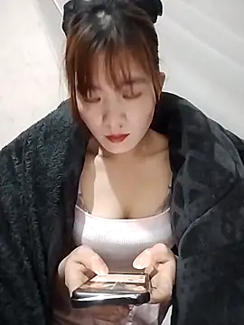 Queen-love45 online show from February 18, 2026, 4:08 am