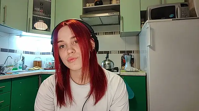 CalandraRolon online show from February 17, 2026, 4:24 pm