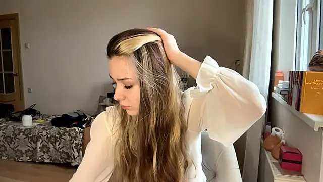 Kimi Luckman online show from February 13, 2026, 11:17 am