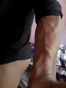 christy chris7 online show from April 8, 2026, 5:29 am