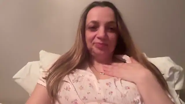 Snapshot of ShyFlameLive chatting on February 22, 2026, 2:34 am ShyFlameLive online show from February 22, 2026, 2:34 am