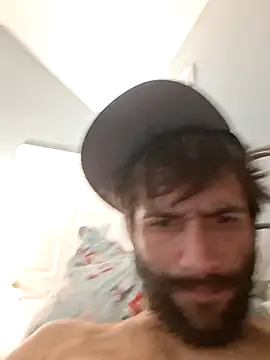 TrndSettr online show from February 3, 2026, 2:53 am