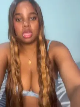 LUCIA-FERRERO online show from February 24, 2026, 9:57 pm