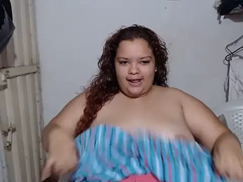 Snapshot of Diosa_Rosa chatting on February 12, 2026, 5:46 am Diosa Rosa online show from February 12, 2026, 5:46 am