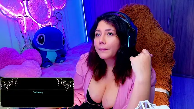 Snapshot of ALIS_E_G chatting on February 3, 2026, 6:13 pm ALIS E G online show from February 3, 2026, 6:13 pm