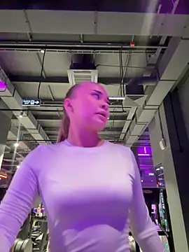 MonicaWestt online show from March 22, 2026, 6:22 pm