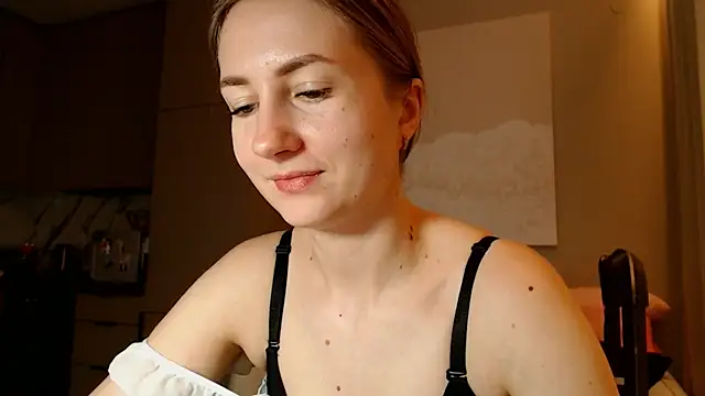 BluueSilk online show from January 14, 2025, 12:14 pm