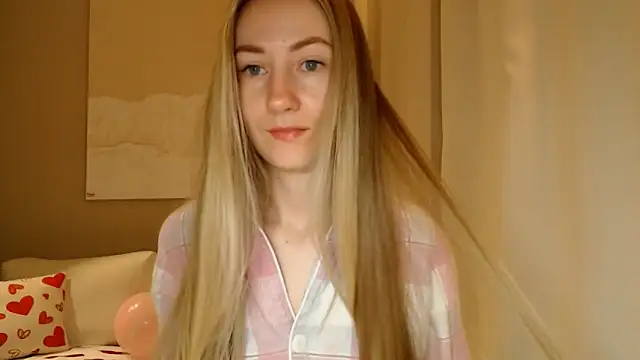 BluueSilk online show from March 3, 2025, 6:26 am