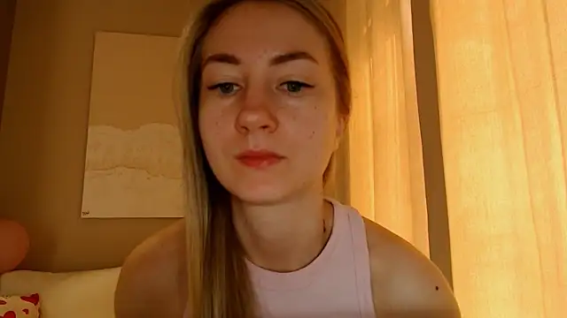 BluueSilk online show from March 10, 2025, 7:42 am