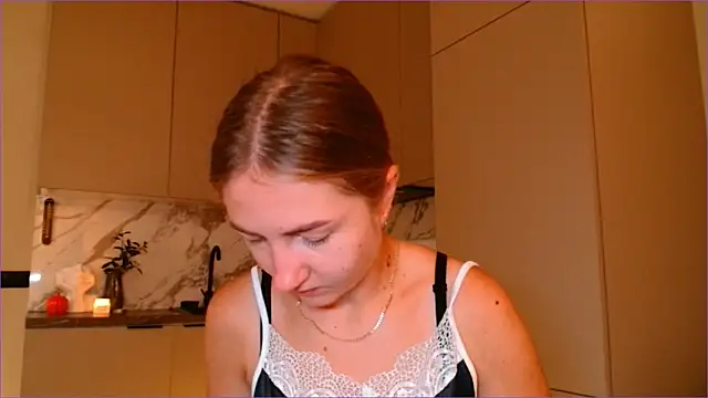 BluueSilk online show from October 29, 2025, 5:53 am