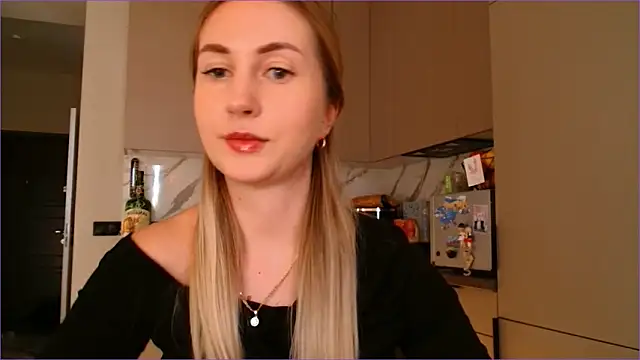 BluueSilk online show from February 27, 2026, 12:27 pm