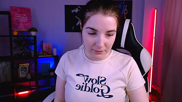 Snapshot of AliceChanel chatting on February 21, 2026, 6:58 am AliceChanel online show from February 21, 2026, 6:58 am